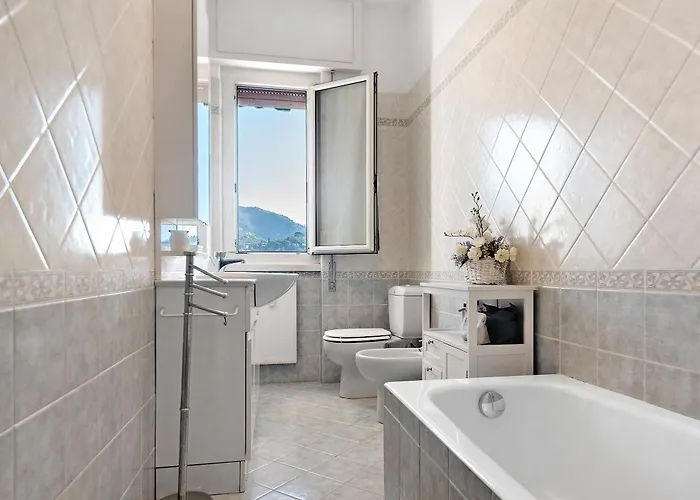 Апартаменти Maison Giovanna With Garage Parking Рапалло